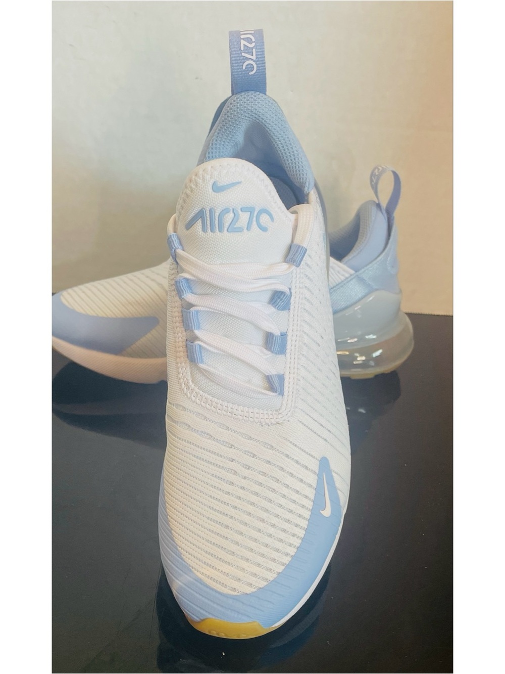 Nike Air Max 270 Women's Aluminum/White/Blue Tint Size 6 NEW